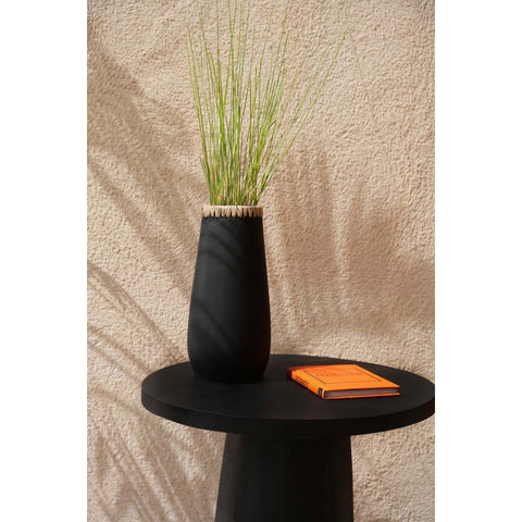 Vaso in terracotta nero naturale L – Sneaky Vase