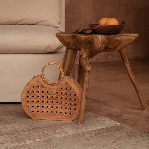 tavolino scultoreo in legno naturale rooty