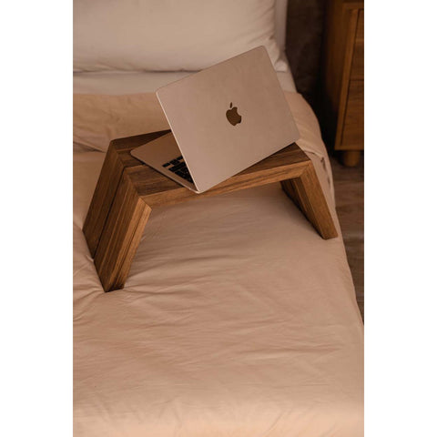 Tavolino Scultoreo in Teak Ashley Cocoon