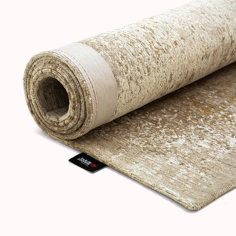 Louis De Poortere Tappeto Astratto Eco – Mercury / Giallo Dorato Collezione Virgin Land