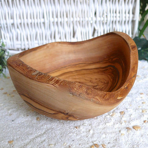Ciotola rotonda Rustic in legno d'ulivo naturale Ø14 cm con venature uniche, ideale per olive, tapas, snack e aperitivi.