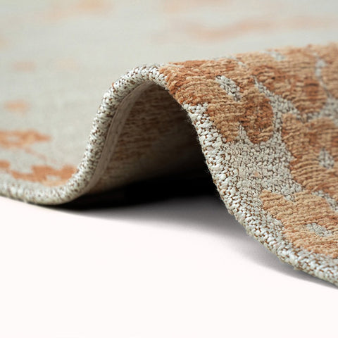 Louis De Poortere Tappeto Floreale Eco – Petal Dew / Beige Sakura