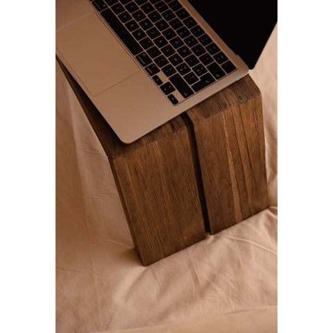Tavolino Scultoreo in Teak Ashley Cocoon