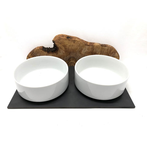 stazione alimentazione cane design montagna